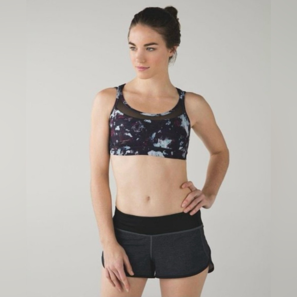 Lululemon Get Down Sports Bra Static Blossom